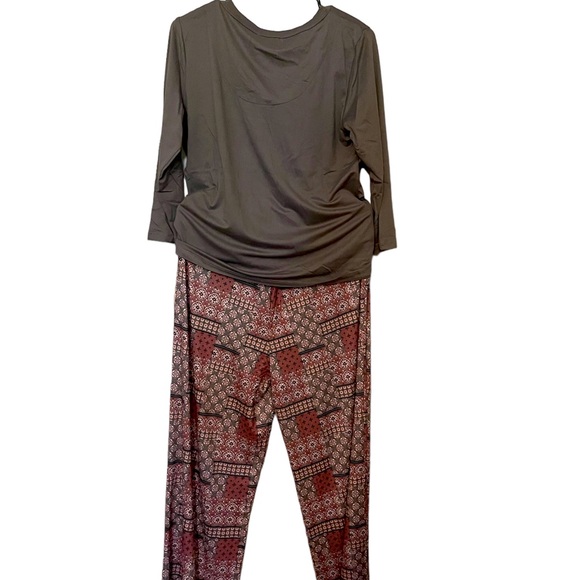 Ink+Ivy long sleeves Pajama set - Picture 4 of 4